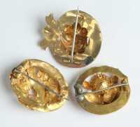 BROOCHES - 2