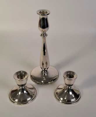 1039 · SILVER CANDLESTICKS