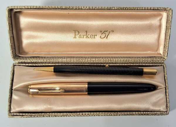 FOUNTAIN PEN