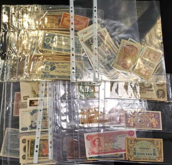 BANKNOTES