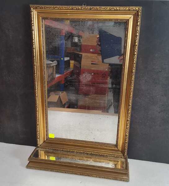 VANITY MIRROR