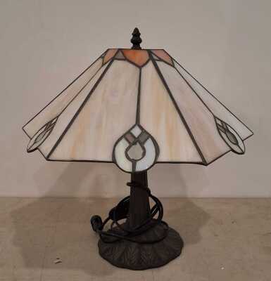Leadlight Lamp