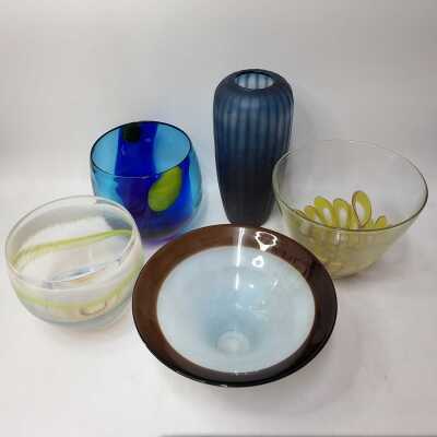 1176 · GLASS VASES