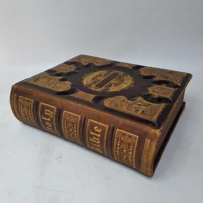 1265 · HOLY BIBLE