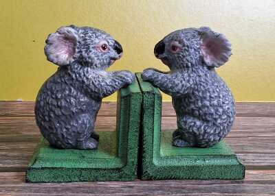 1281 · BOOKENDS