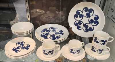 1350 · DINNERWARE