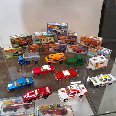 1235 · MATCHBOX CARS