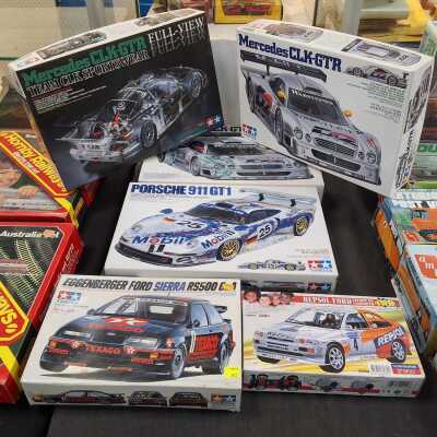 1219 · MODEL KITS