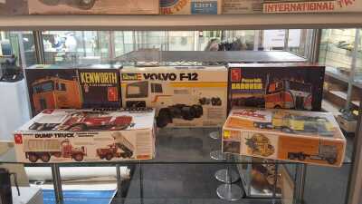 1206 · MODEL KITS