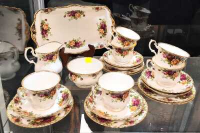 1320 · ROYAL ALBERT