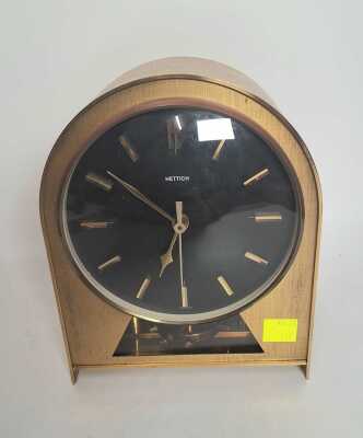 1305 · WEST GERMAN CLOCK