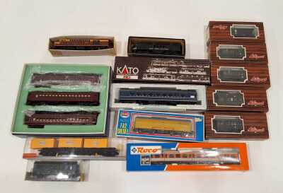 1457 · MODEL TRAINS