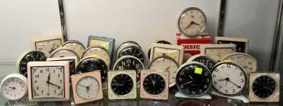 1453 · WESTCLOX CLOCKS