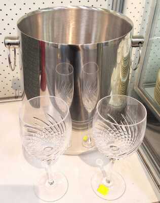 1321 · DRINKS LOT