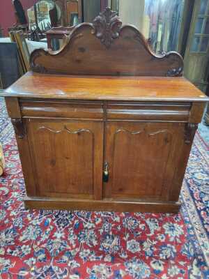 169 · CHIFFONIER