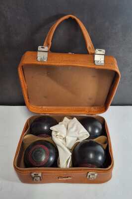 Lawn Bowls