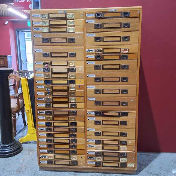 SPECIMEN DRAWERS