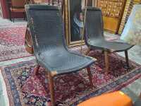 LOUNGE CHAIRS