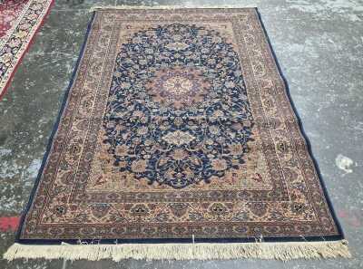 Rug