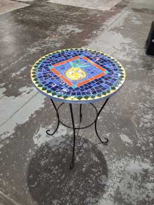 94 · CONSERVATORY TABLE