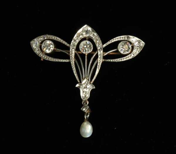 DIAMOND BROOCH