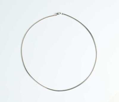 1065 · GOLD NECKLACE