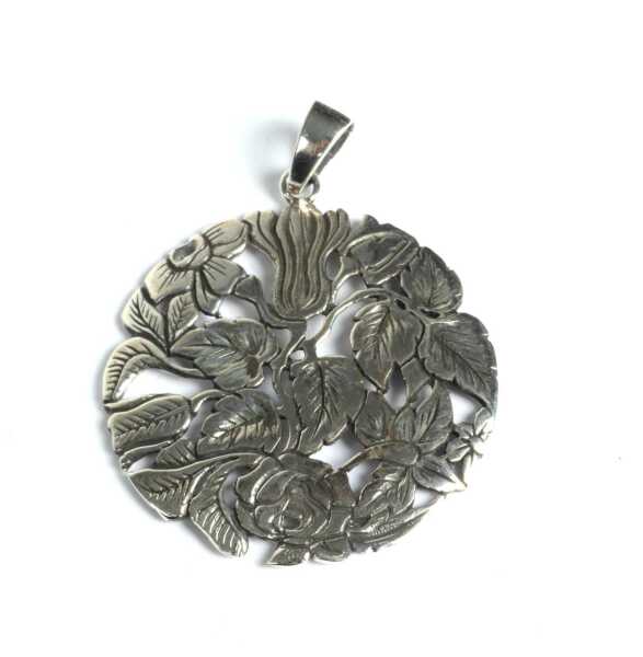SILVER PENDANT