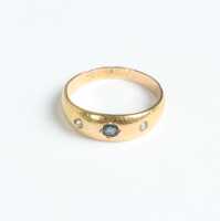 GOLD RING