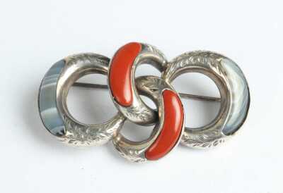 1036 · SILVER AGATE BROOCH