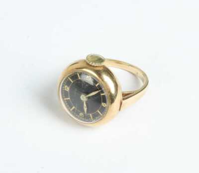 1030 · GOLD RING WATCH