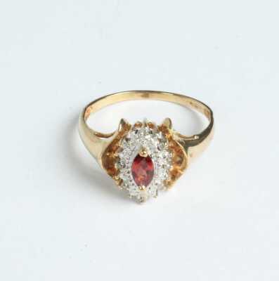 1013 · GOLD RING