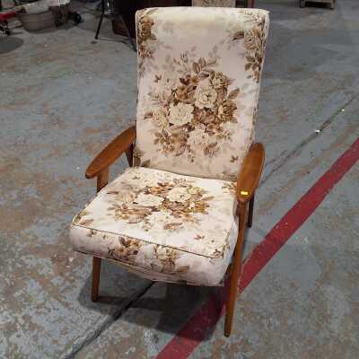 Tv Chair