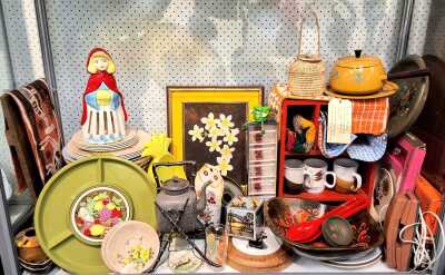 Retro Homewares