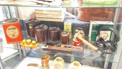 Vintage Homewares