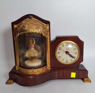 Mantel Clock