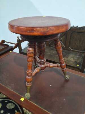 Stool