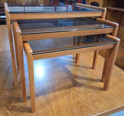Nesting Tables
