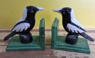 Bookends