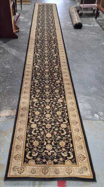 HALL RUNNER
