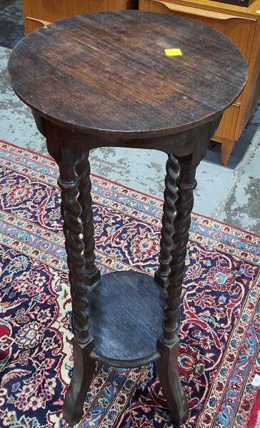 PEDESTAL