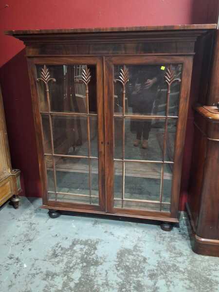 DISPLAY CABINET