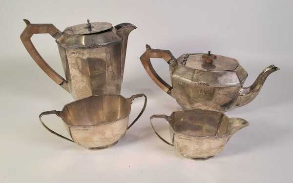 SILVER TEASET