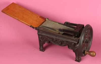 Tobacco Cutter