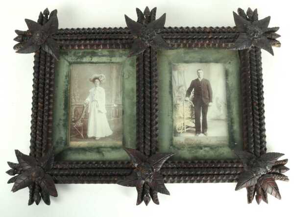 FOLK ART PICTURE FRAME