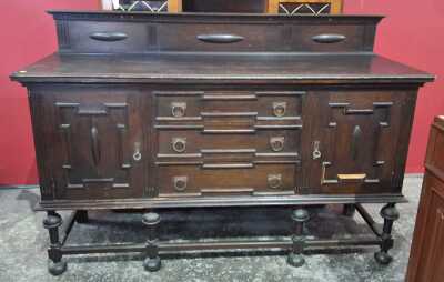 Sideboard