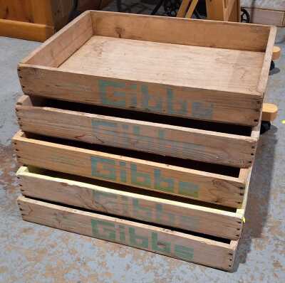 Bakers Trays