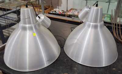 223 · INDUSTRIAL LIGHTS