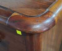 CHEST OF DRAWERS - 5