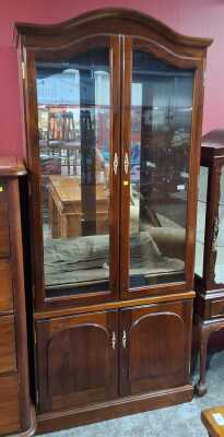 Display Cabinet