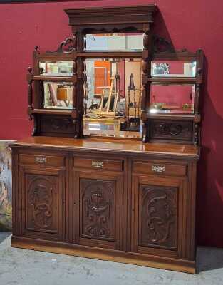 38 · SIDEBOARD